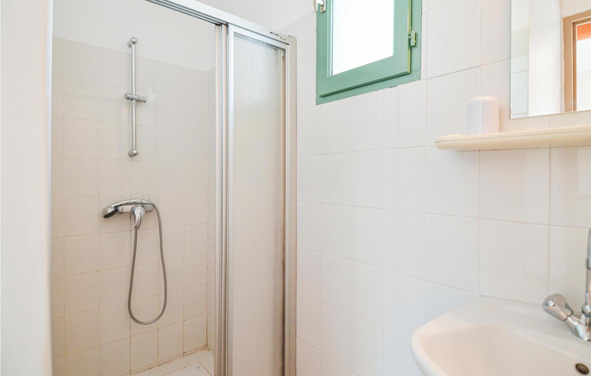 Holiday home 2 Bedroom Stunning In Le Clap Mejannes-le-Clap